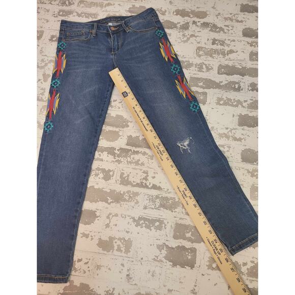 2585 Chip and Pepper Syd Skinny Ankle with Embroidery Detail Women's 27 - Picture 6 of 7